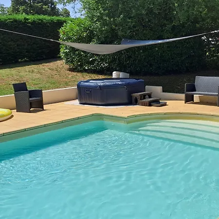 Le Coze בית הארחה Saint-Martial-de-Nabirat