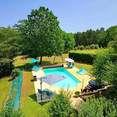 Le Coze Πανσιόν 4*